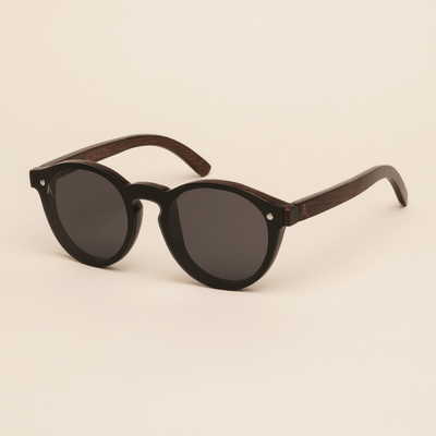 Komodo - round sustainable dark brown bamboo sunglasses, grey polarized lenses - angle